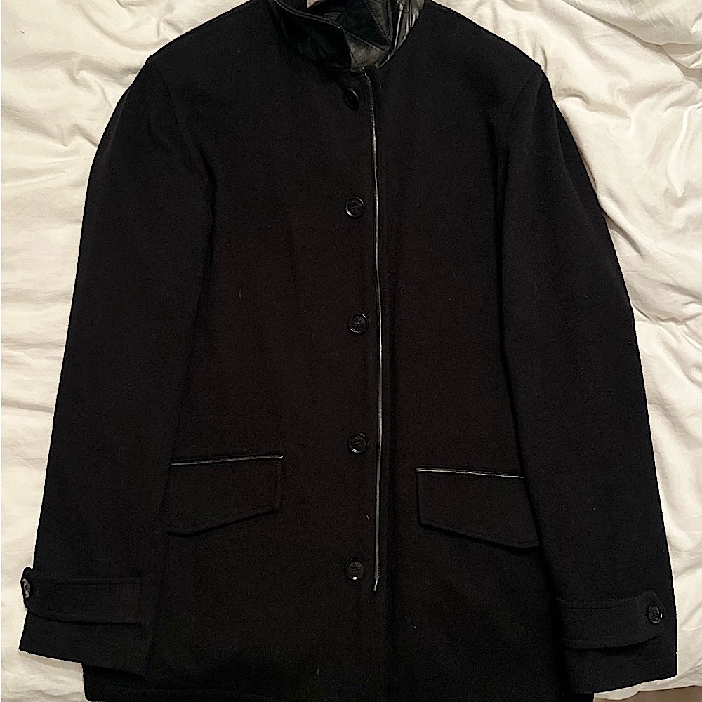 Ermenegildo Zegna wool and cashmere blend jacket - lamb skin leather details.